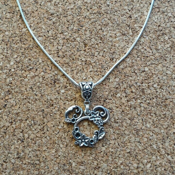 Mouse Head Necklace with 925 Silver Snake Chain - Picture 8 of 8